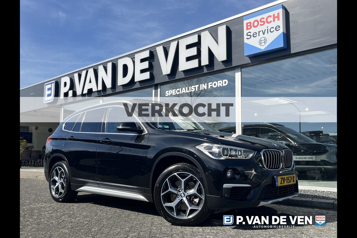 BMW X1 sDrive20i High Executive 192pk/141kW Automaat | Panodak | Afneembare trekhaak | Vol leder | Camera | Elektr. achterklep | Head-Up display | etc. etc.