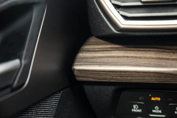 Seat Leon Sportstourer 1.4 TSI eHybrid PHEV FR Business Intense EXCELLENCE / CARPLAY / AIRCO / CAMERA / DEALER ONDERHOUDEN