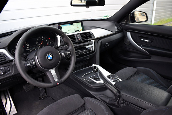 BMW 4 Serie Coupé 420i Executive*M-Pakket*HUD*Keyless*Virtual*DAK*2018*