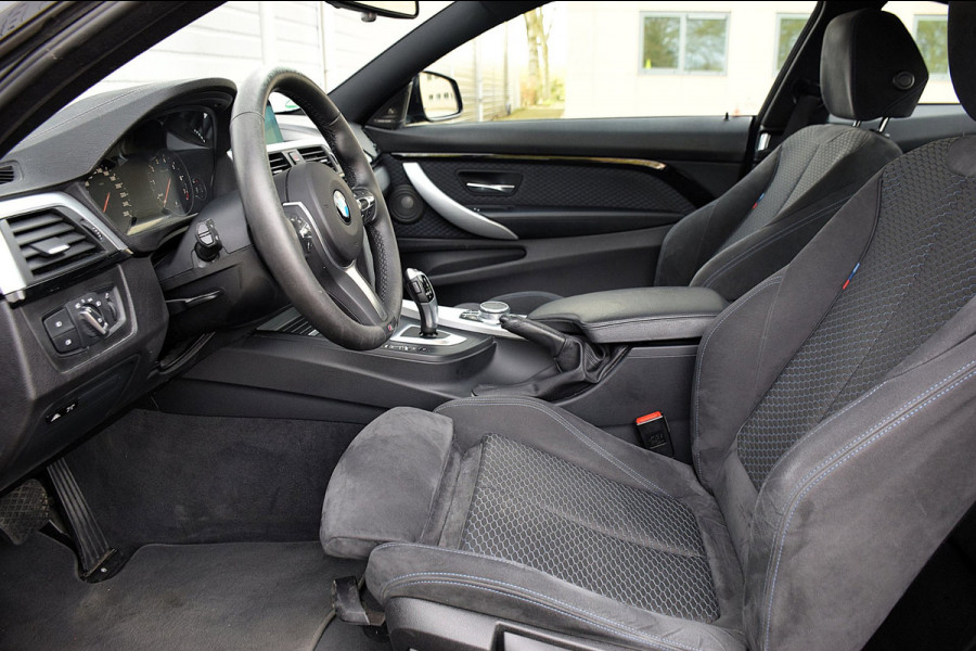 BMW 4 Serie Coupé 420i Executive*M-Pakket*HUD*Keyless*Virtual*DAK*2018*