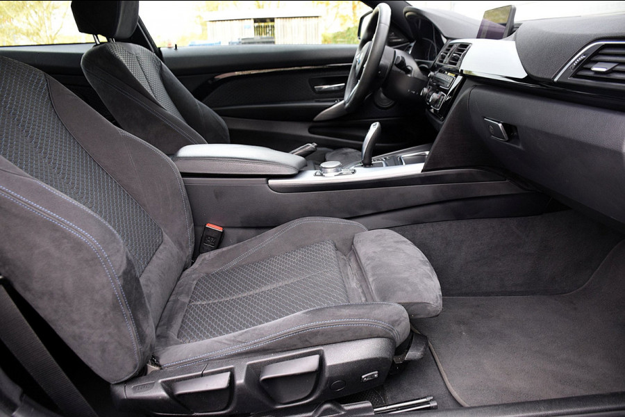 BMW 4 Serie Coupé 420i Executive*M-Pakket*HUD*Keyless*Virtual*DAK*2018*