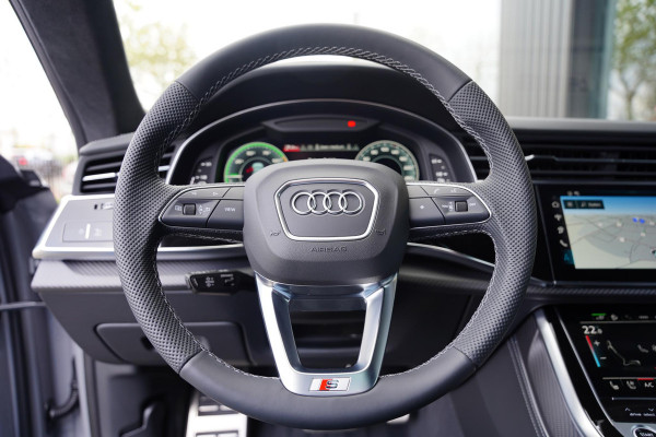 Audi Q8 60 TFSI e quattro Pro Line S Competition / 23 inch / Nieuw