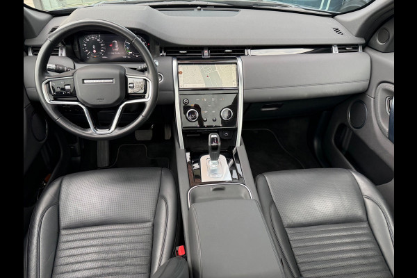 Land Rover Discovery Sport P300e 1.5 SE - Automaat - Panoramadak - Navi - Org.NL