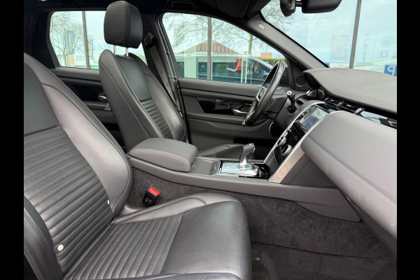 Land Rover Discovery Sport P300e 1.5 SE - Automaat - Panoramadak - Navi - Org.NL