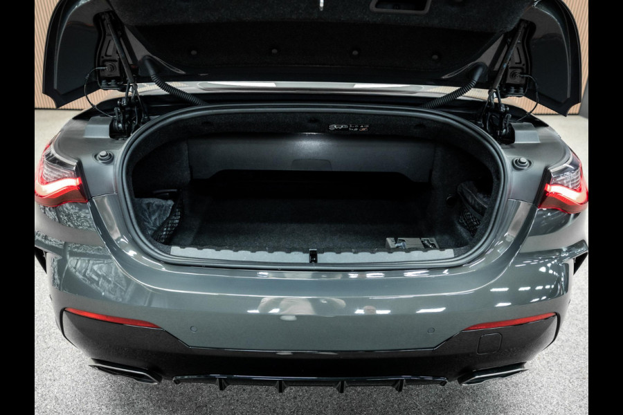 BMW 4 Serie Cabrio M440i xDrive High Executive