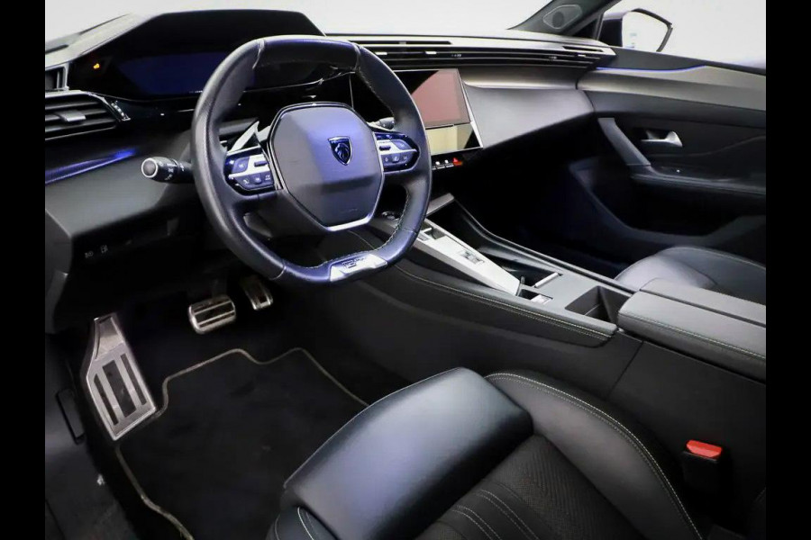 Peugeot 308 1.6 Plug-in Hybrid 225 GT / LED / 18'' / AGR / Winter / Elec Stoel / Alcantara