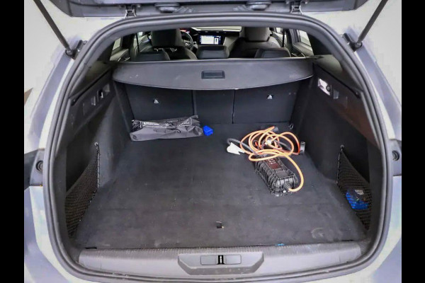 Peugeot 308 1.6 Plug-in Hybrid 225 GT / LED / 18'' / AGR / Winter / Elec Stoel / Alcantara