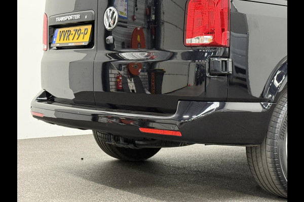 Volkswagen Transporter 2.0 TDI L2H1 28 Dubbele Cabine Highline Airco Cruise Control adaptief Parkeersensoren voor en achter 17" Lichtmetalen velgen