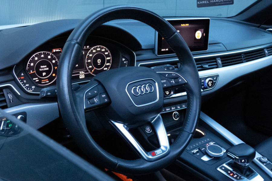 Audi A4 Avant 2.0 TFSI MHEV Sport S-line black edition | STOELVERWARMING | TREKHAAK | ACC | HEAD UP DISPLAY | LEDER