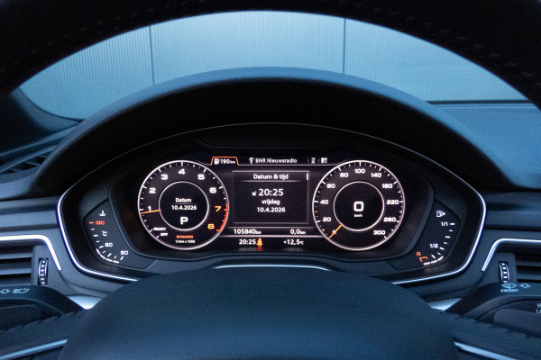Audi A4 Avant 2.0 TFSI MHEV Sport S-line black edition | STOELVERWARMING | TREKHAAK | ACC | HEAD UP DISPLAY | LEDER