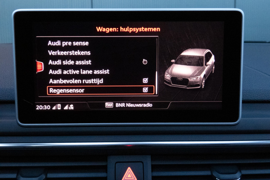 Audi A4 Avant 2.0 TFSI MHEV Sport S-line black edition | STOELVERWARMING | TREKHAAK | ACC | HEAD UP DISPLAY | LEDER