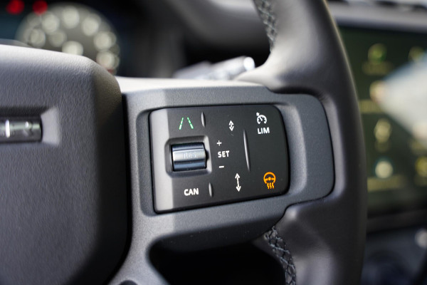 Land Rover Defender 110 2.0 P300e 110 X-Dynamic HSE / Panoramadak / Nieuw
