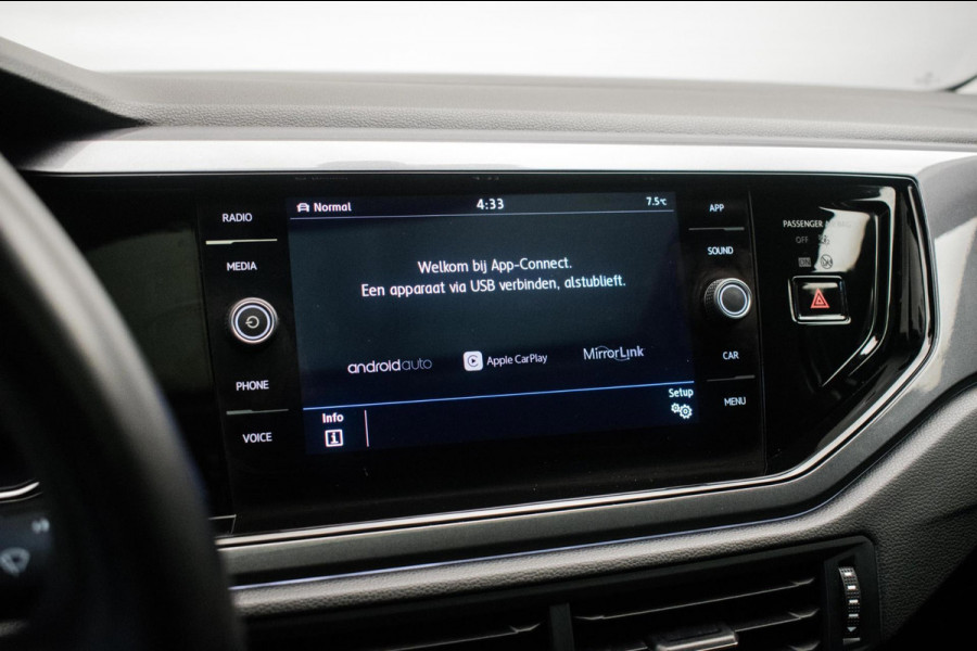 Volkswagen Polo 1.0 TSI 116PK R LINE AUT ORG NL [ Panoramadak Virtual Cockpit Beats Audio Full LED Camera Stoelverwarming ]