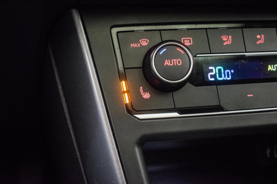 Volkswagen Polo 1.0 TSI 116PK R LINE AUT ORG NL [ Panoramadak Virtual Cockpit Beats Audio Full LED Camera Stoelverwarming ]