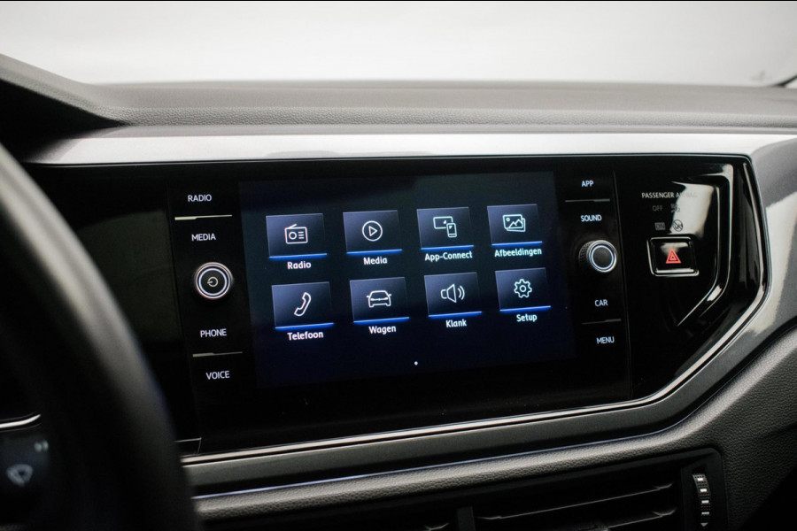 Volkswagen Polo 1.0 TSI 116PK R LINE AUT ORG NL [ Panoramadak Virtual Cockpit Beats Audio Full LED Camera Stoelverwarming ]