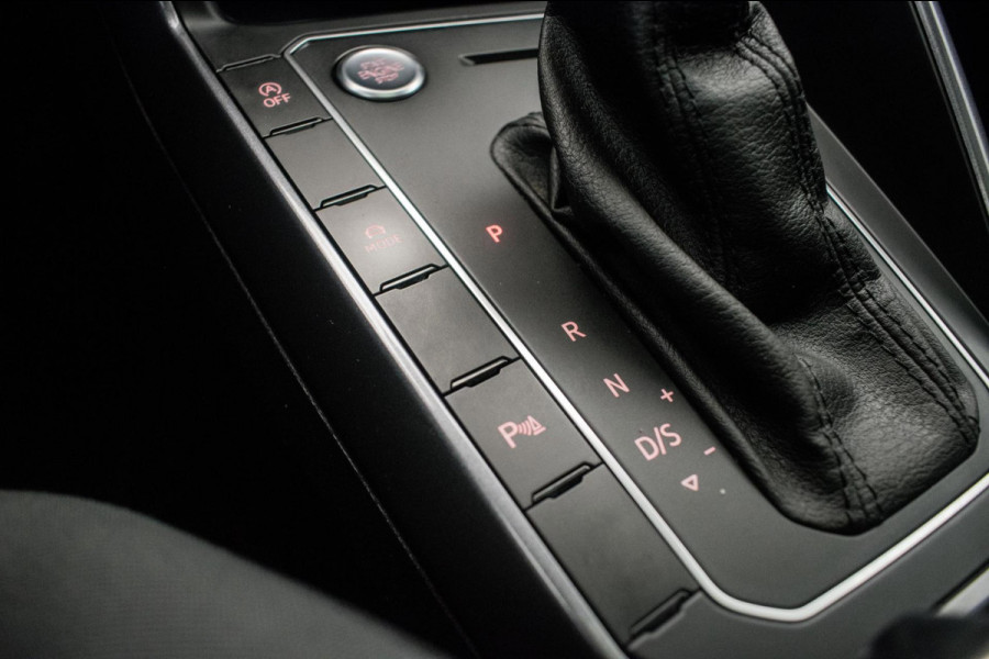 Volkswagen Polo 1.0 TSI 116PK R LINE AUT ORG NL [ Panoramadak Virtual Cockpit Beats Audio Full LED Camera Stoelverwarming ]