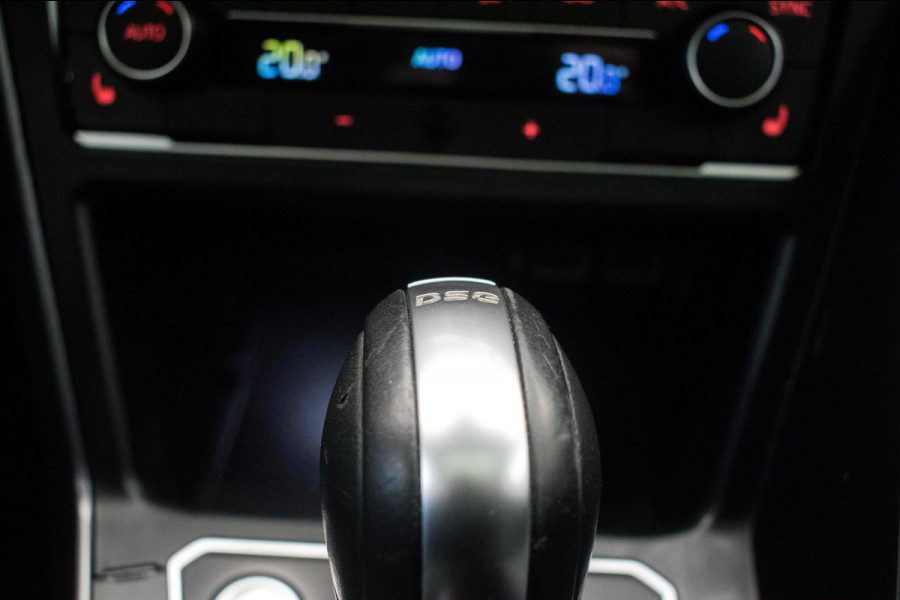 Volkswagen Polo 1.0 TSI 116PK R LINE AUT ORG NL [ Panoramadak Virtual Cockpit Beats Audio Full LED Camera Stoelverwarming ]