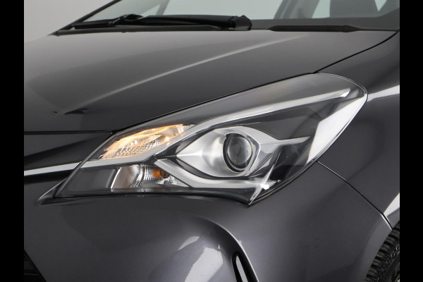 Toyota Yaris 1.5 HYBRID ACTIVE AUTOMAAT GARANTIE 8-2030! 100% ONDERHOUDEN . CAMERA . CRUISE CONTROL . ELEKTRISCHE RAMEN VOOR