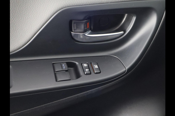 Toyota Yaris 1.5 HYBRID ACTIVE AUTOMAAT GARANTIE 8-2030! 100% ONDERHOUDEN . CAMERA . CRUISE CONTROL . ELEKTRISCHE RAMEN VOOR