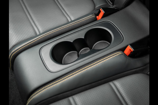 Mercedes-Benz C-Klasse Cabrio AMG 63 S | Final Edition ( 1 OF 499 ) | Unieke uitvoering | Keramisch |