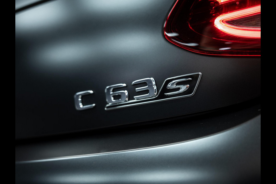 Mercedes-Benz C-Klasse Cabrio AMG 63 S | Final Edition ( 1 OF 499 ) | Unieke uitvoering | Keramisch |