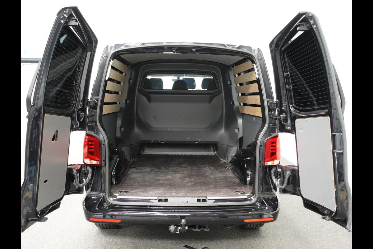 Volkswagen Transporter 2.0 TDI L2H1 28 Highline Dubbele Cabine Automaat Airco Cruise Adaptief Parkeersensoren
