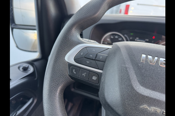 Iveco Daily 35C14 2.3 Kipper Dubbele Cabine Dubbellucht 6 Stoelen Airco Cruise Control  3,5t Trekhaak Lucht geveerde stoel