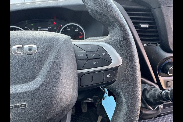 Iveco Daily 35C14 2.3 Kipper Dubbele Cabine Dubbellucht 6 Stoelen Airco Cruise Control  3,5t Trekhaak Lucht geveerde stoel