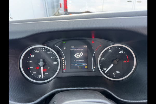 Iveco Daily 35C14 2.3 Kipper Dubbele Cabine Dubbellucht 6 Stoelen Airco Cruise Control  3,5t Trekhaak Lucht geveerde stoel