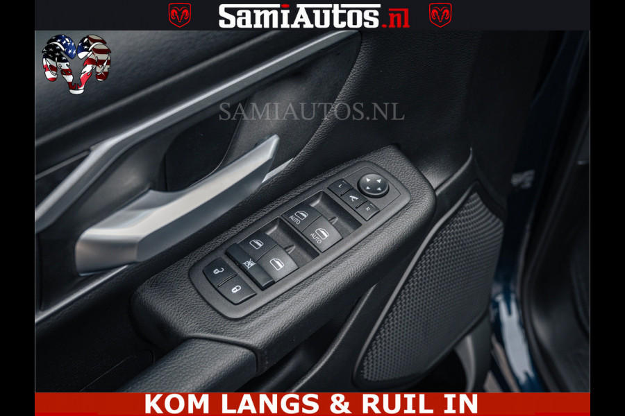Dodge Ram SPORT | 5.7 V8 4x4 HEMI | PANORAMA DAK | GROOTSCHEM 12 INCH | LPG | Patriot Blue CREW CAB | DUBBELE CABINE | 5 PERSOONS | DC | VOORRAAD NR 2555 - 3325