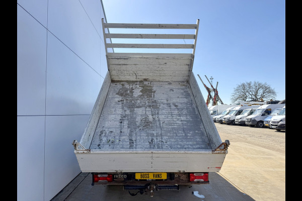 Iveco Daily 35C14 2.3 Kipper Dubbele Cabine Dubbellucht 6 Stoelen Airco Cruise Control  3,5t Trekhaak Lucht geveerde stoel