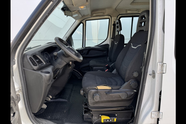 Iveco Daily 35C14 2.3 Kipper Dubbele Cabine Dubbellucht 6 Stoelen Airco Cruise Control  3,5t Trekhaak Luchtgeveerde stoel