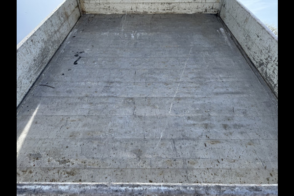 Iveco Daily 35C14 2.3 Kipper Dubbele Cabine Dubbellucht 6 Stoelen Airco Cruise Control  3,5t Trekhaak Luchtgeveerde stoel