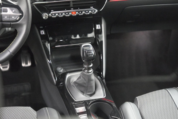 Peugeot 208 PureTech 100 GT | Camera | Navigatie | Apple Carplay | Parkeersensoren