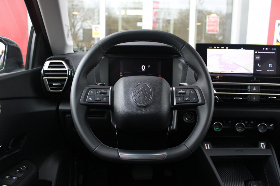 Citroën C4 C4 1.2 HYbrid 145PK MAX | HEAD UP DISPLAY | CAMERA VOOR + ACHTER | NAVIGATIE | DRAADLOZE TELEFOONLADER | FULL LED KOPLAMPEN | DRAADLOZE APPLE CARPLAY/ANDROID AUTO | 18" LICHTMETALEN VELGEN | ADAPTIVE CRUISE CONTROL | CLIMATE CONTROL | LEDEREN BEKLEDING | DAB+ RADIO | KEYLESS ENTRY/START |
