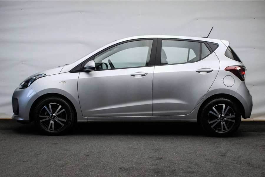 Hyundai i10 1.0i Comfort Luxury NL-auto [ Carplay Cruise Control Parkeersensoren Navigatie DAB+ Airco ]
