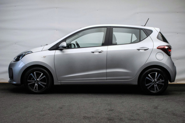 Hyundai i10 1.0i Comfort Luxury NL-auto [ Carplay Cruise Control Parkeersensoren Navigatie DAB+ Airco ]