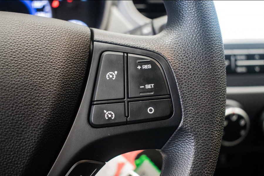 Hyundai i10 1.0i Comfort Luxury NL-auto [ Carplay Cruise Control Parkeersensoren Navigatie DAB+ Airco ]