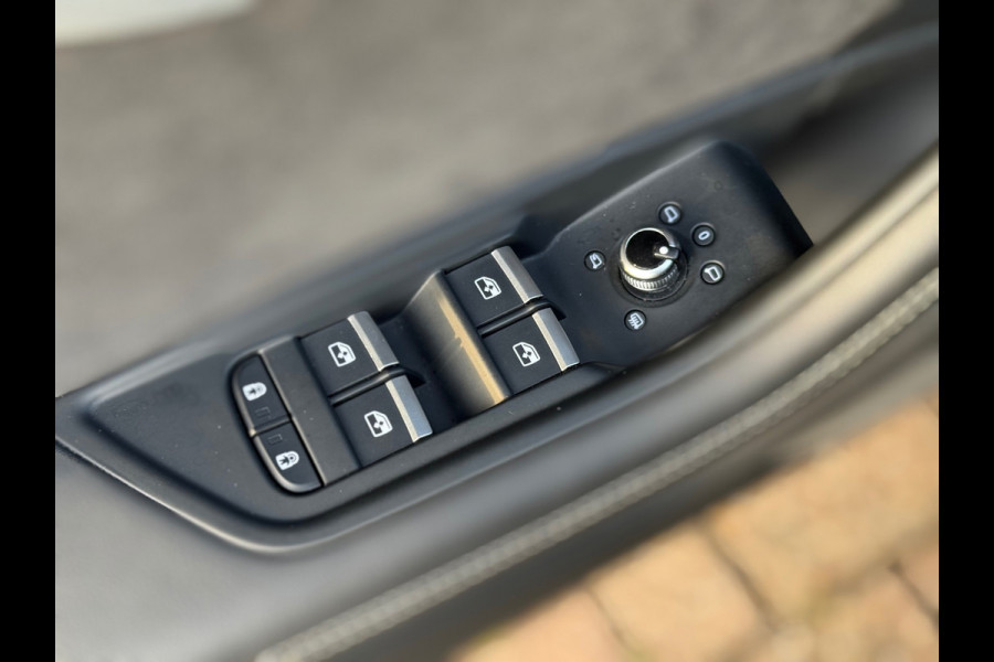 Audi A5 Sportback 40 TFSI Launch edition Sport 2020 AUT FULL