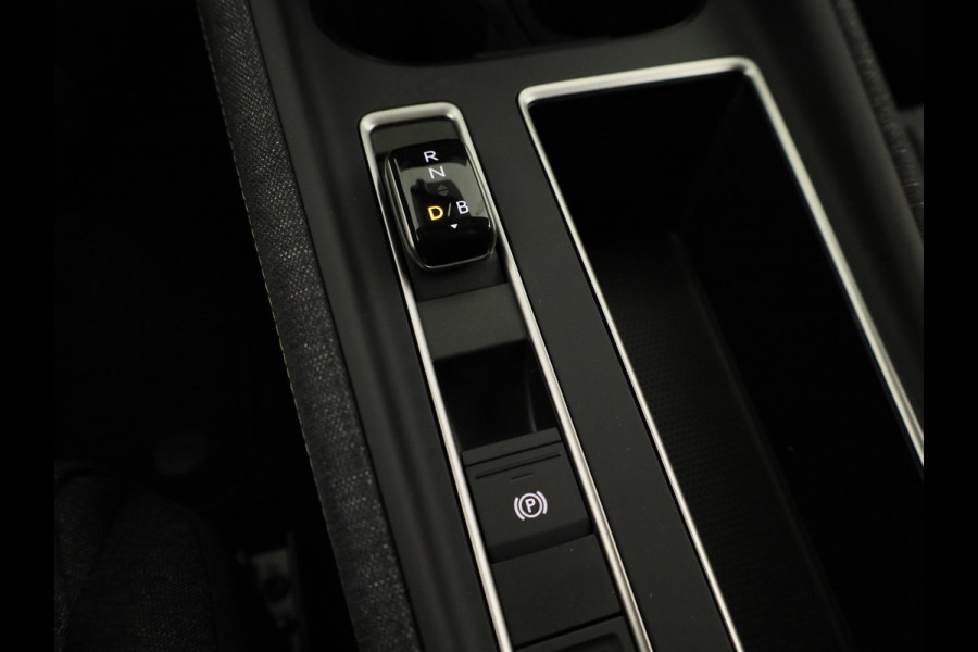 Škoda Elroq 60 Business Edition 204 pk | Trekhaak wegklapbaar | Lichtmetalen velgen 20 inch Vega