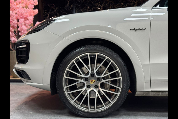 Porsche Cayenne Coupé 3.0 E-Hybrid|ACC|PANO|SPORTCHRONO|22''|SOFTCLOSE