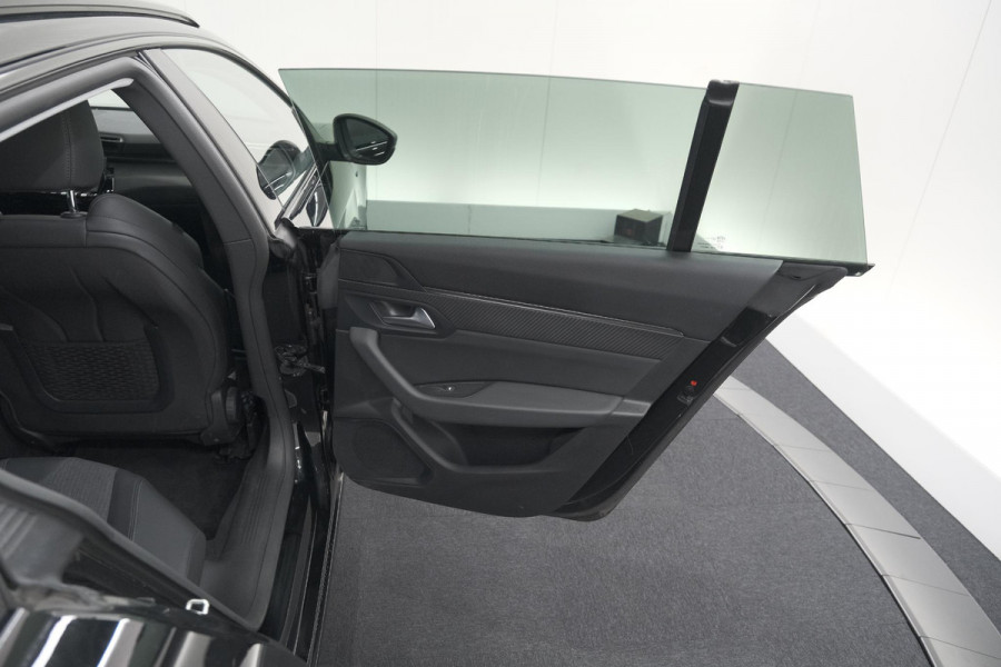 Peugeot 508 SW 1.6 HYbrid Allure | Drive Assist Plus | Elektronische Kofferklep | Camera | Apple Carplay
