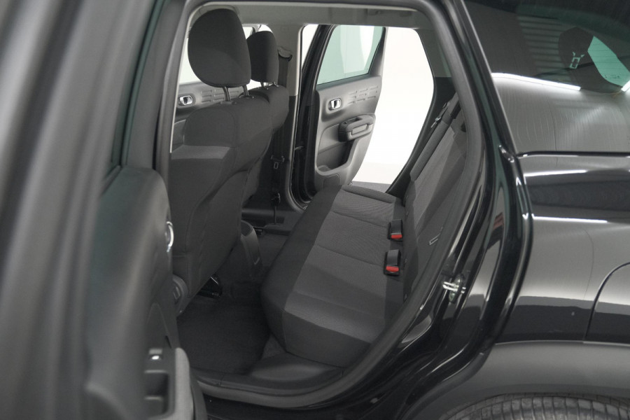Citroën C3 Aircross PureTech 130 EAT6 Shine | Parkeersensoren | Apple Carplay | Stoelverwarming