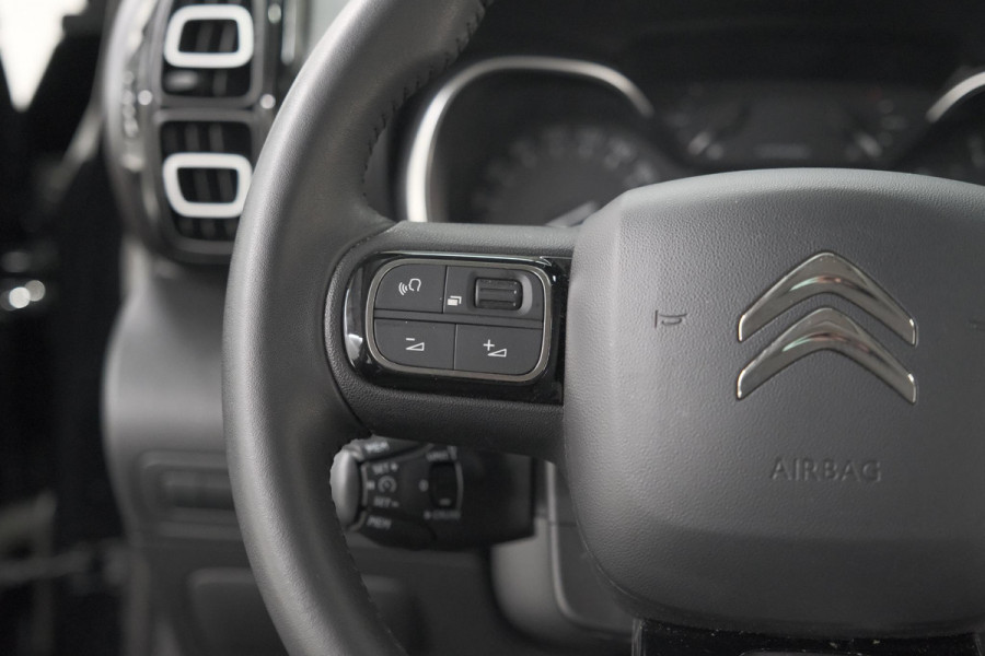 Citroën C3 Aircross PureTech 130 EAT6 Shine | Parkeersensoren | Apple Carplay | Stoelverwarming
