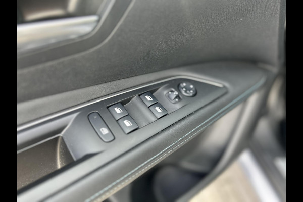 Peugeot 3008 1.2 PureTech Crossway