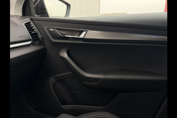 Škoda Karoq 1.5 TSI ACT Style | Pano | Elek. Trekhaak | LED | Carplay | Camera | Navi | PDC