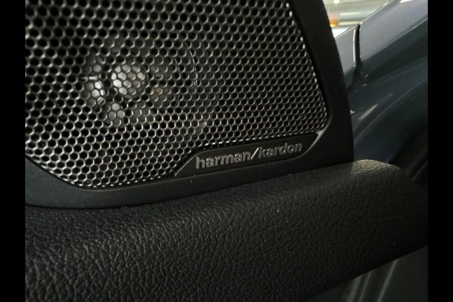 BMW 1-serie M135i xDrive High Executive Pano|Memory|HuD|H/K