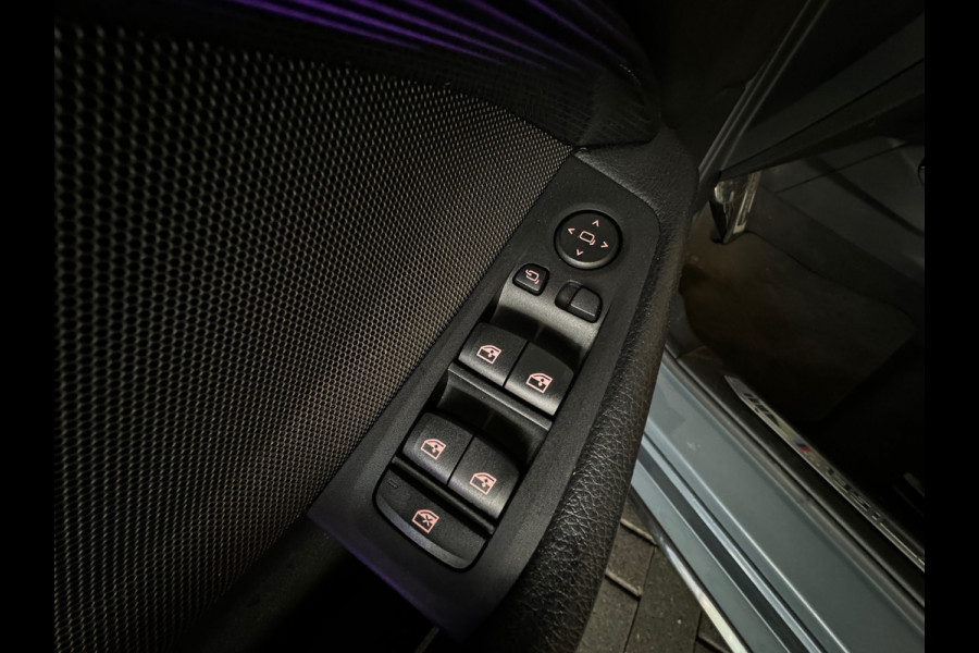 BMW 1-serie M135i xDrive High Executive Pano|Memory|HuD|H/K