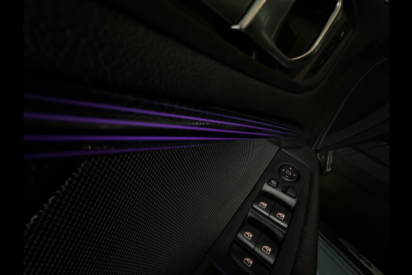 BMW 1-serie M135i xDrive High Executive Pano|Memory|HuD|H/K