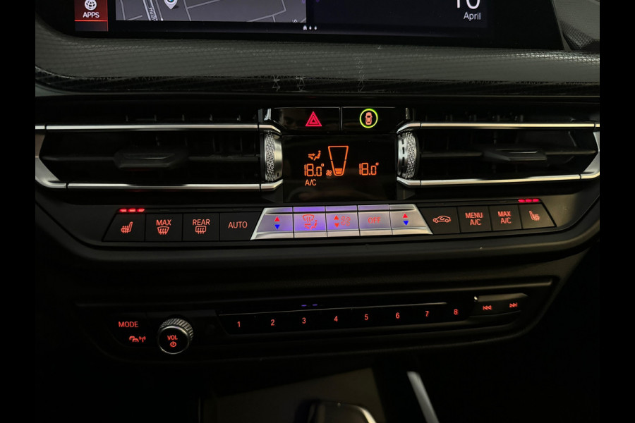 BMW 1-serie M135i xDrive High Executive Pano|Memory|HuD|H/K